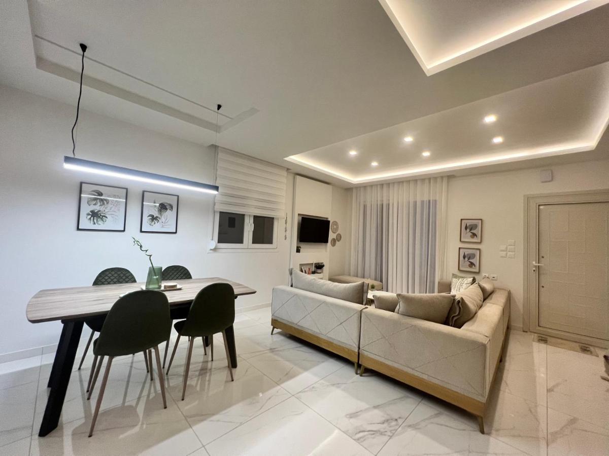 Beachfront Villa Athina Vergia エクステリア 写真