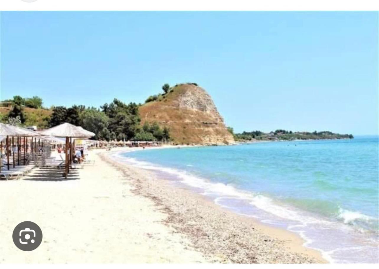 Beachfront Villa Athina Vergia エクステリア 写真