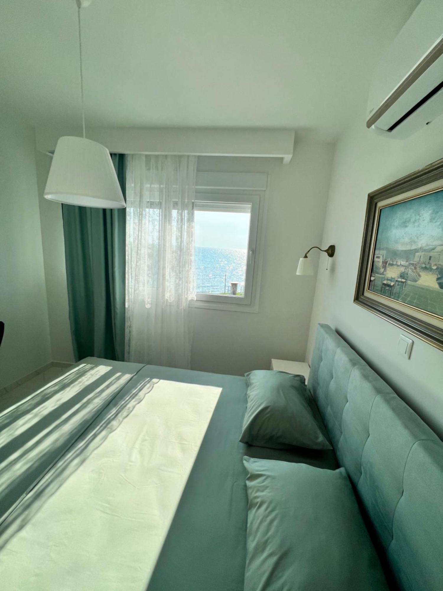 Beachfront Villa Athina Vergia エクステリア 写真